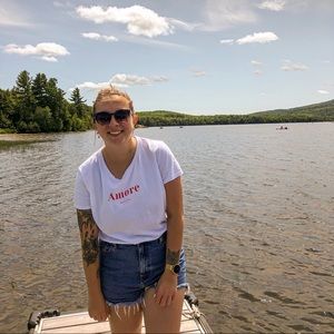 Meet your Posher, Clara